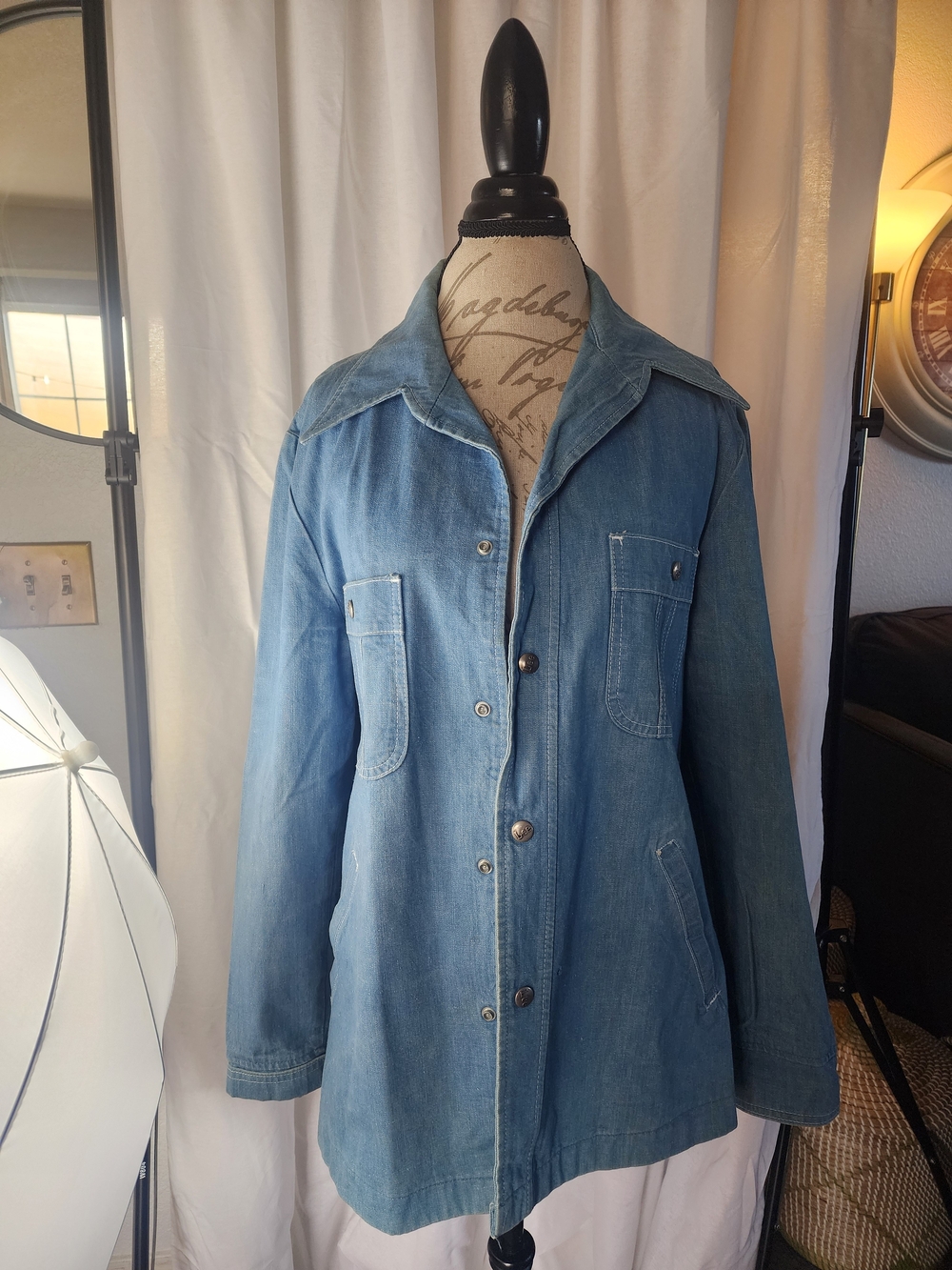 VINTAGE Lee Light Blue Denim Jean Jacket